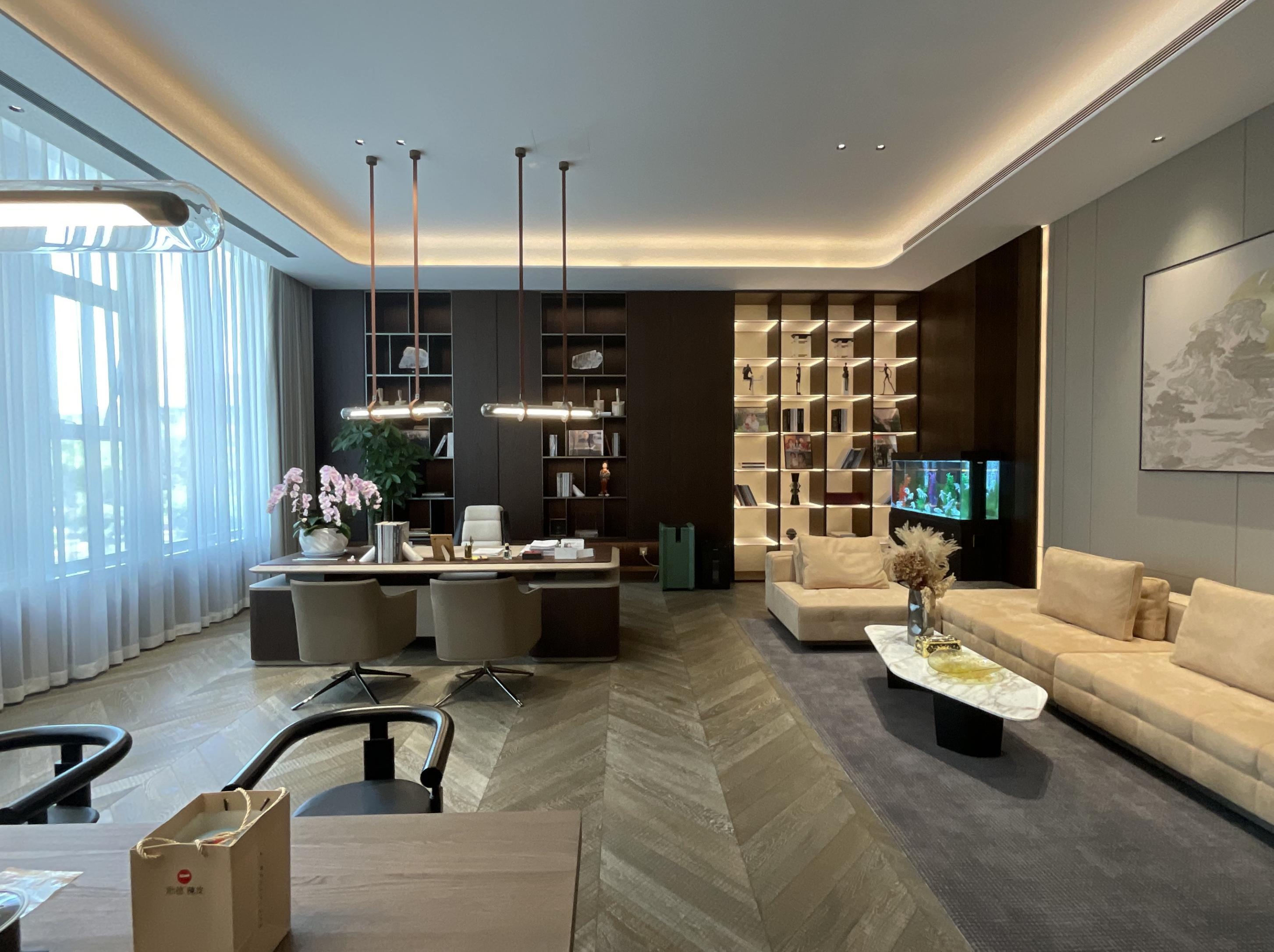 Rose Manor — view 5